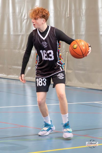 z1a2163-avec-accentuation-bruit