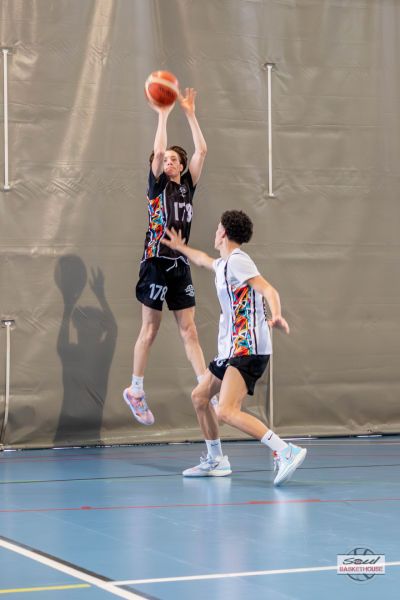 z1a2261-avec-accentuation-bruit