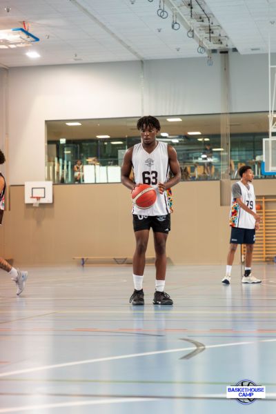 z1a7666-avec-accentuation-bruit