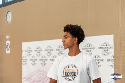 z1a4236-avec-accentuation-bruit