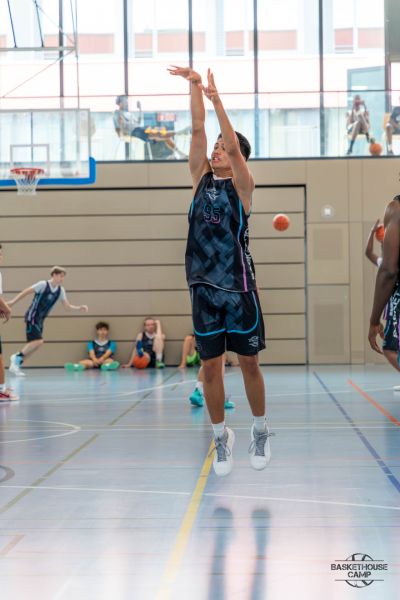 z1a9395-avec-accentuation-bruit