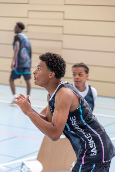 z1a0092-avec-accentuation-bruit