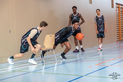 z1a1030-avec-accentuation-bruit