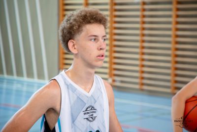 z1a1168-avec-accentuation-bruit