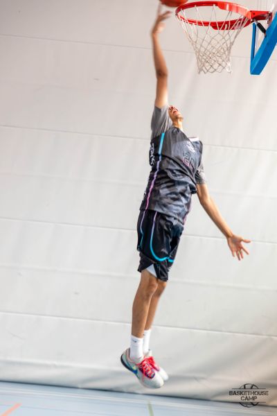 z1a1285-avec-accentuation-bruit