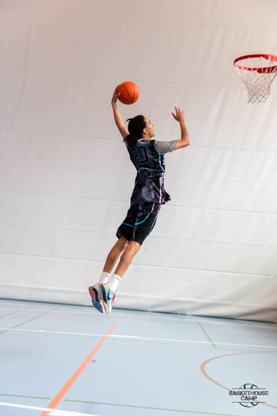 z1a1319-avec-accentuation-bruit