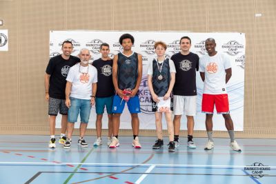 z1a1557-avec-accentuation-bruit